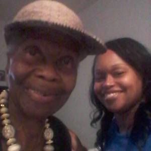 Meet your Posher, Lucy